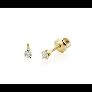 See Photos. Brand New. Pair diamond  stud .40